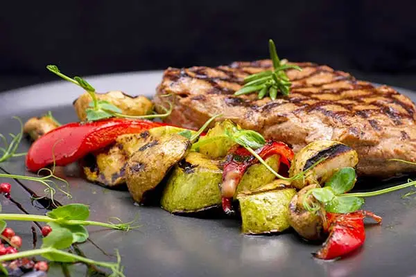 cote de boeuf en table d'hôtes en Aveyron